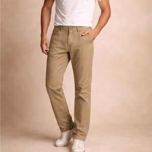 KÜHL Men’s Khaki Performance Pants 30x32